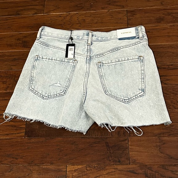 Express Mom Shorts size 0 - Picture 3 of 6